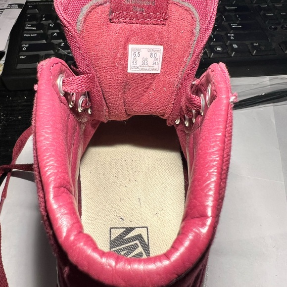 VANS-Maroon (Sz 6.5 Men or 8.0 Women) Canvas High-Top Sneakers - Picture 3 of 6